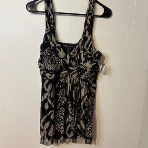 INC International Concepts Black and Cream Sleeveless Blouse